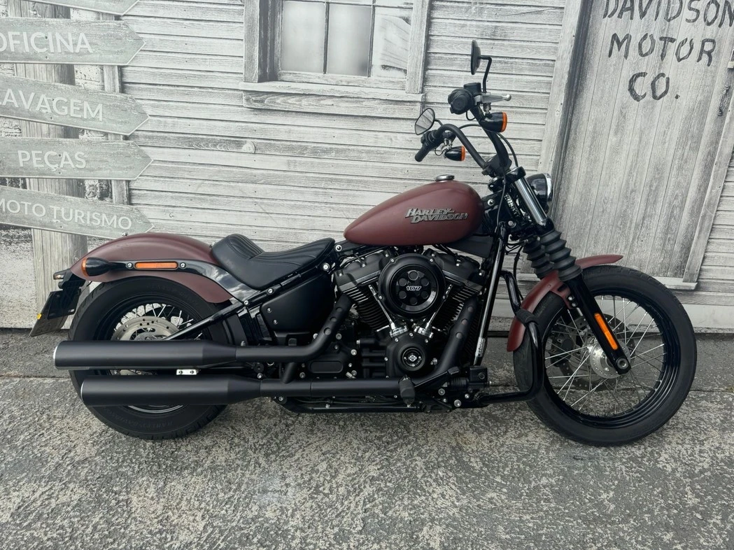 SOFTAIL STREET BOB 