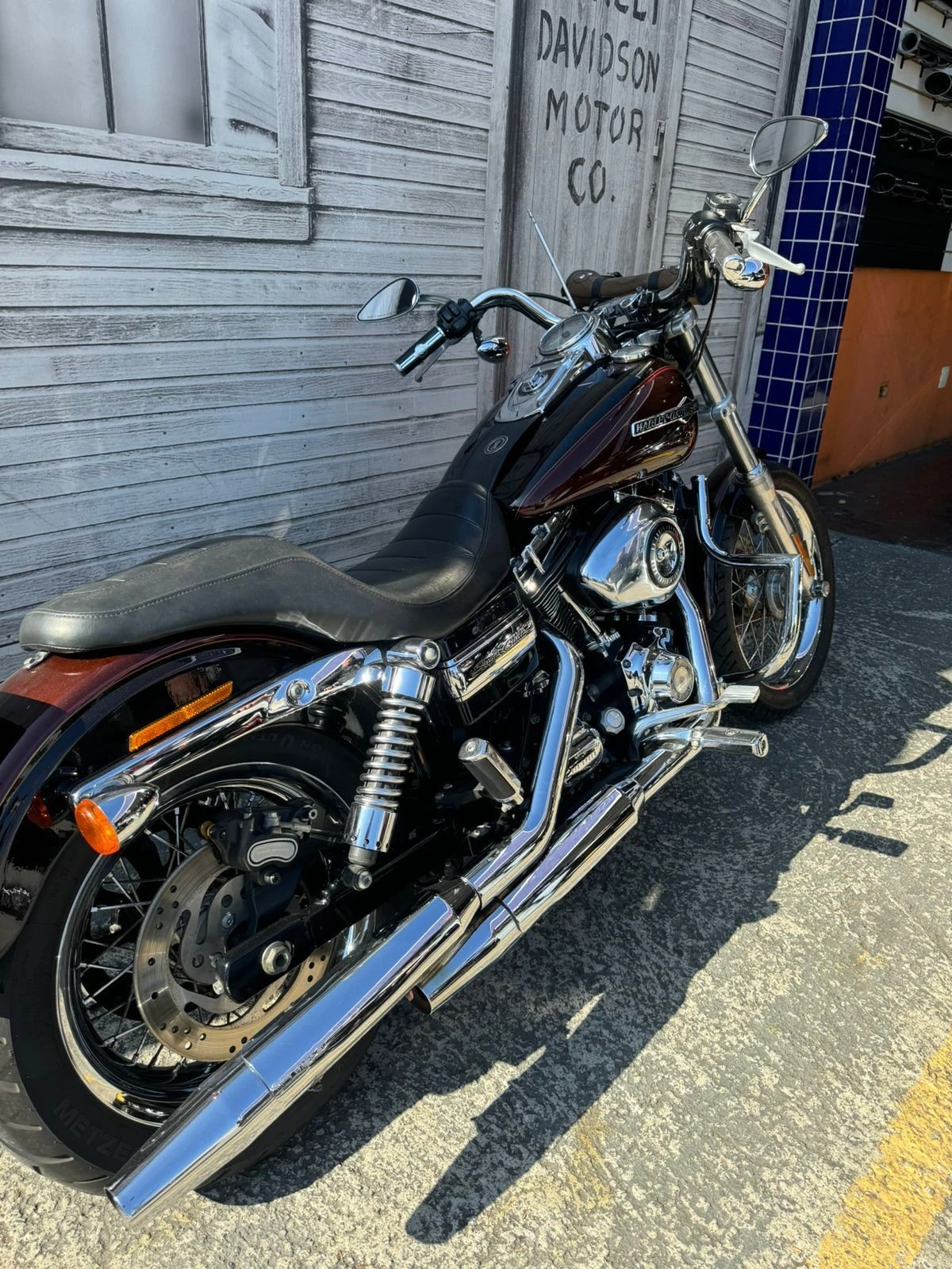 DYNA SUPER GLIDE CUSTOM 