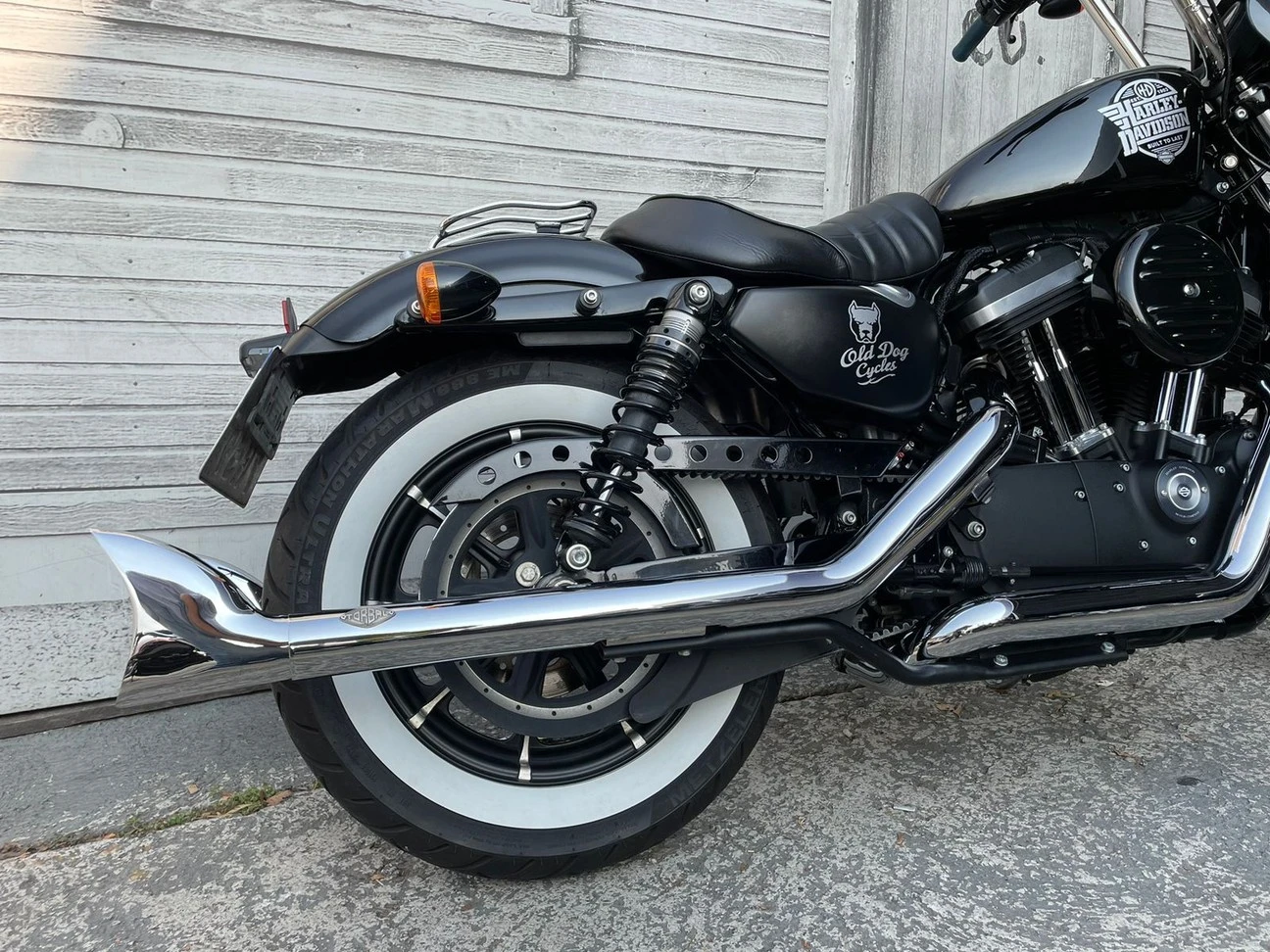 SPORTSTER XL 883 N IRON 