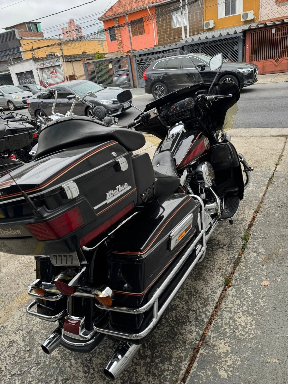 ELECTRA GLIDE CLASSIC 