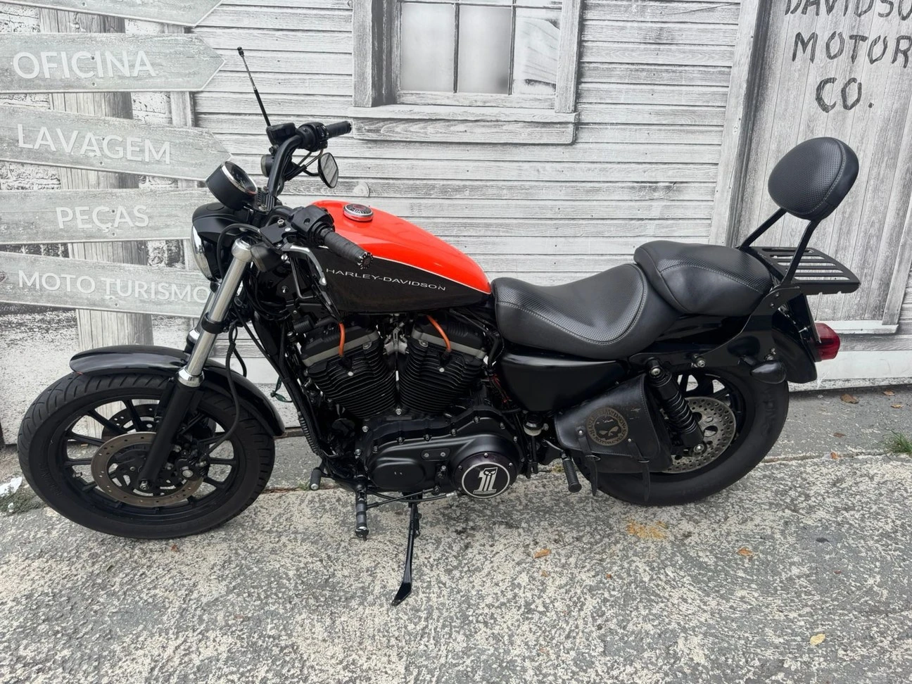 SPORTSTER XL 883 R 