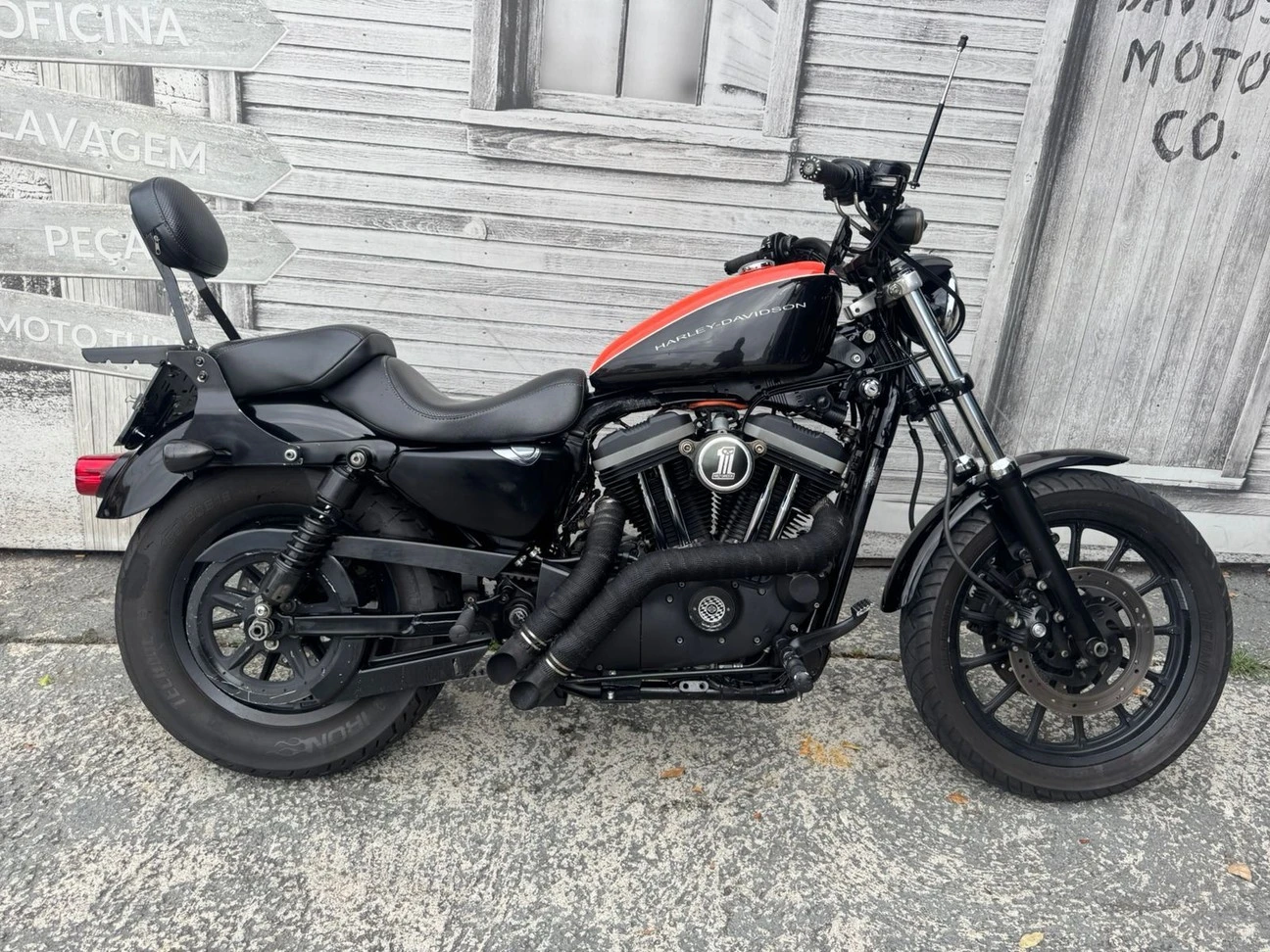 SPORTSTER XL 883 R 