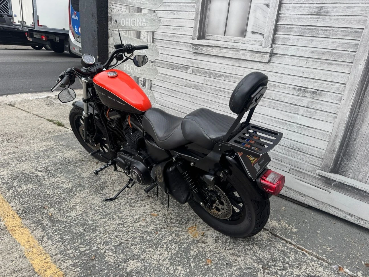 SPORTSTER XL 883 R 