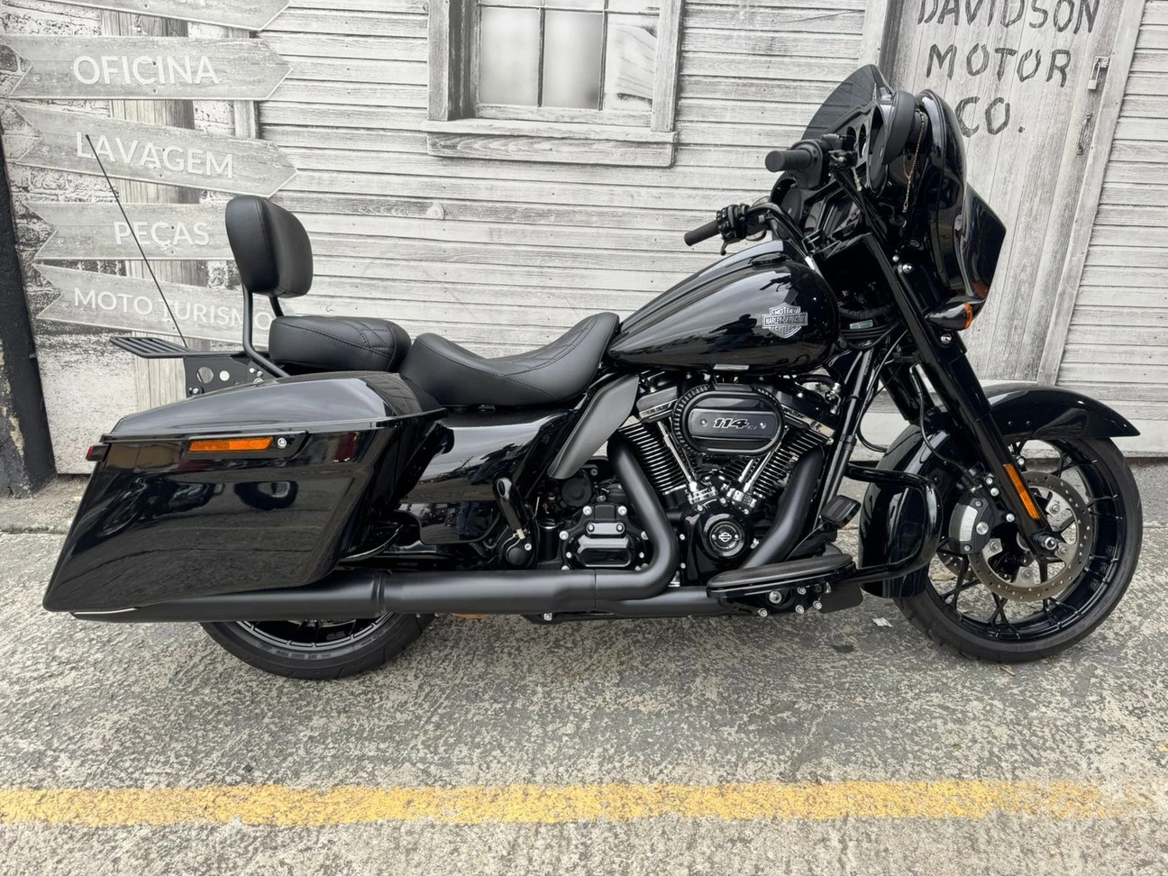 STREET GLIDE SPECIAL 