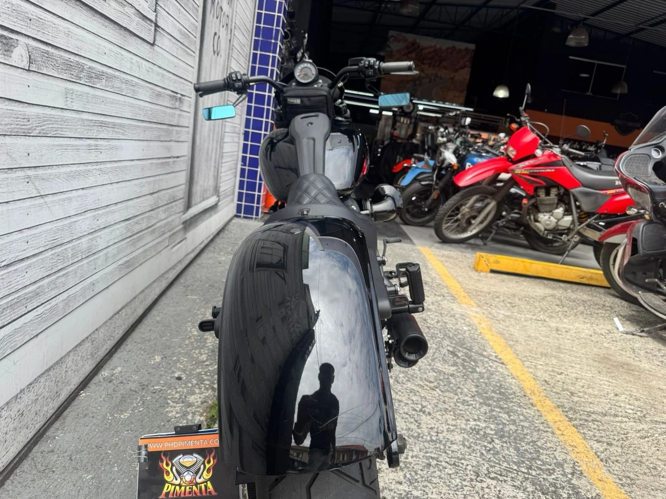 LOW RIDER S 