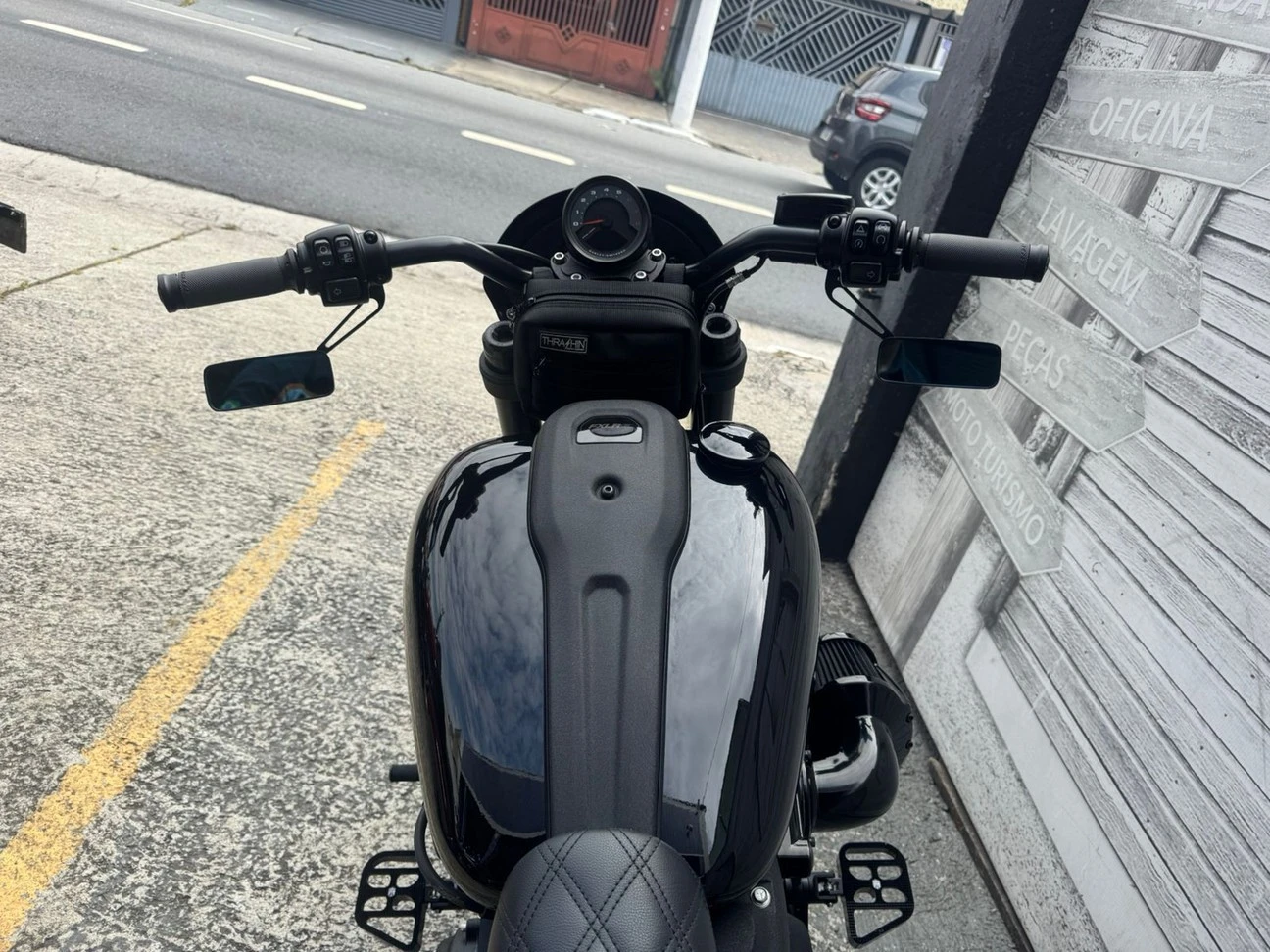 LOW RIDER S 