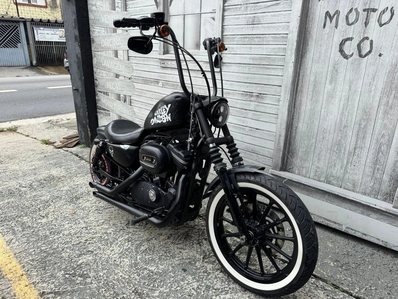 SPORTSTER XL 883 R 