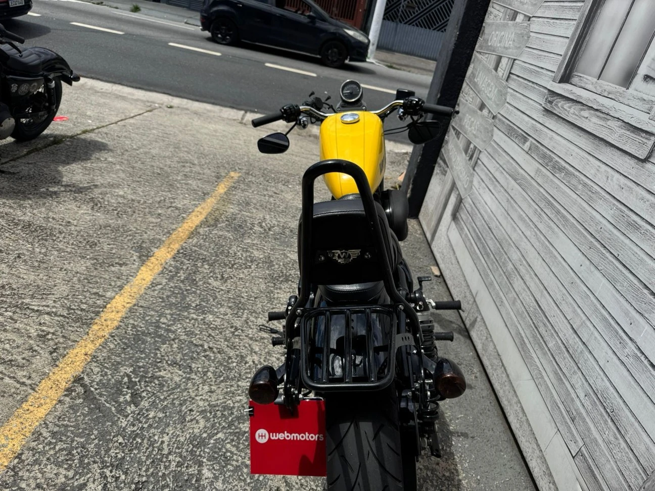 ROADSTER 
