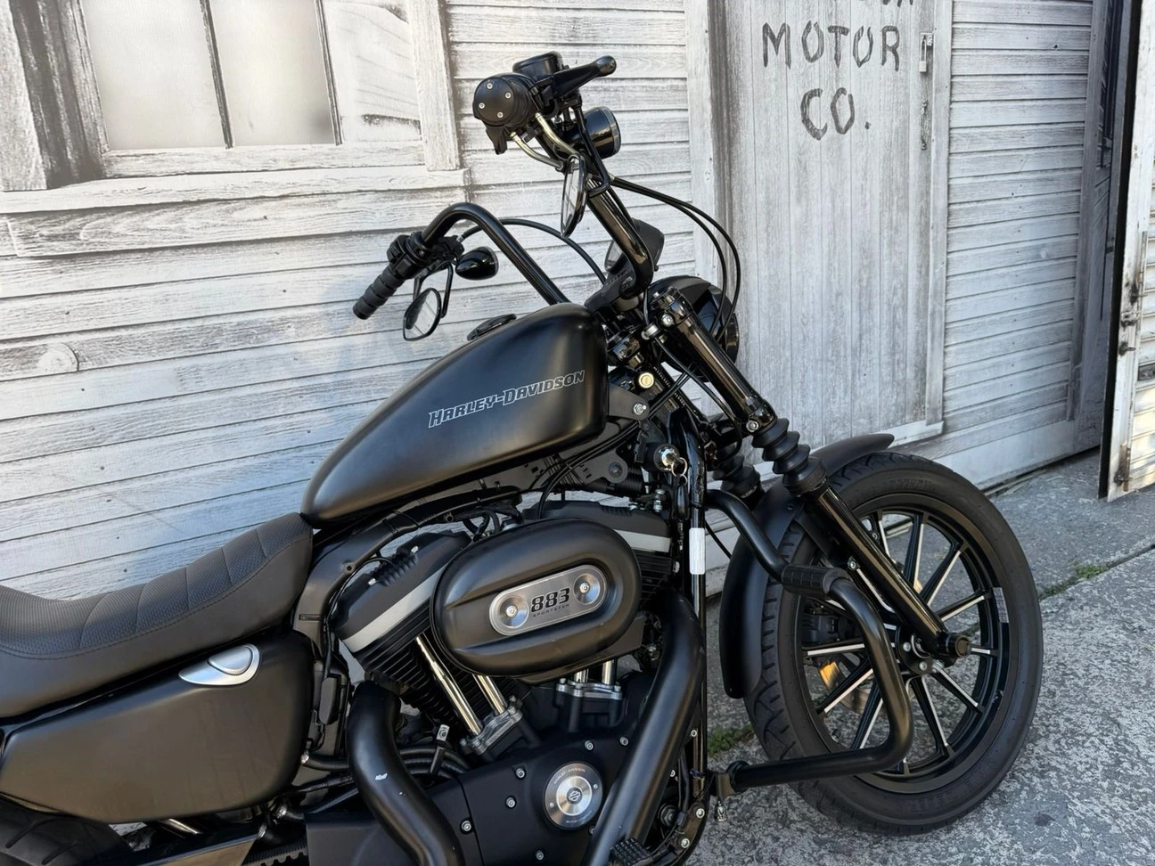 SPORTSTER XL 883 N IRON 