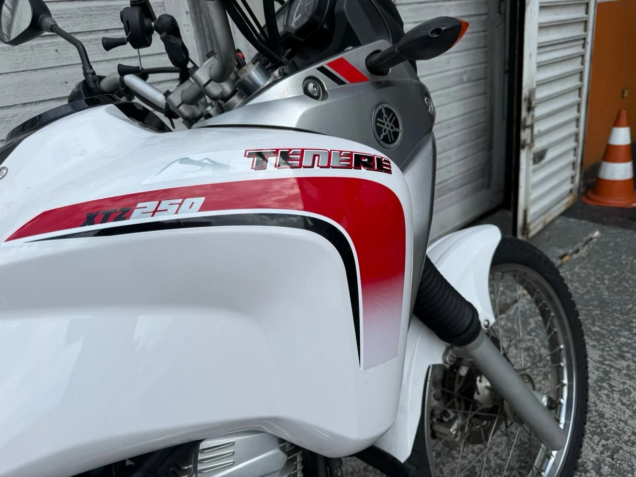 XTZ 250 TENERE 