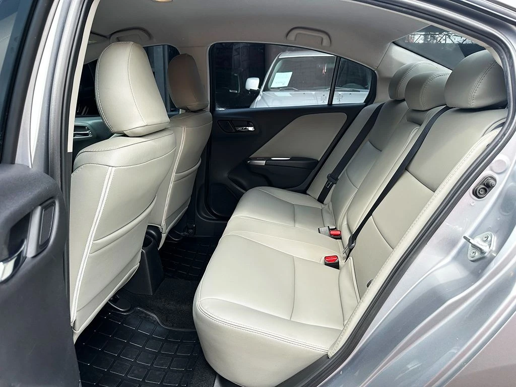 CITY 1.5 LX 16V