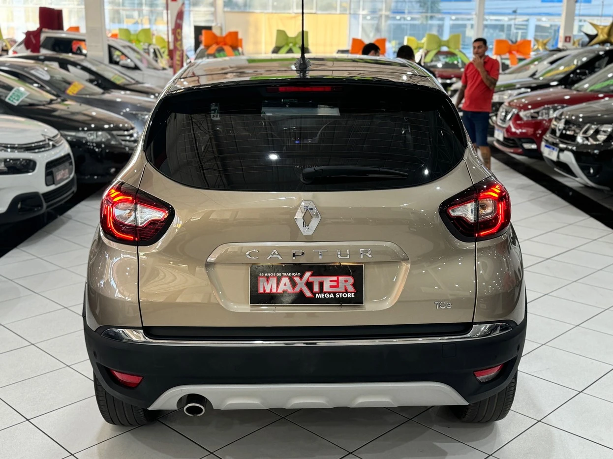 CAPTUR 1.3 TCE ICONIC