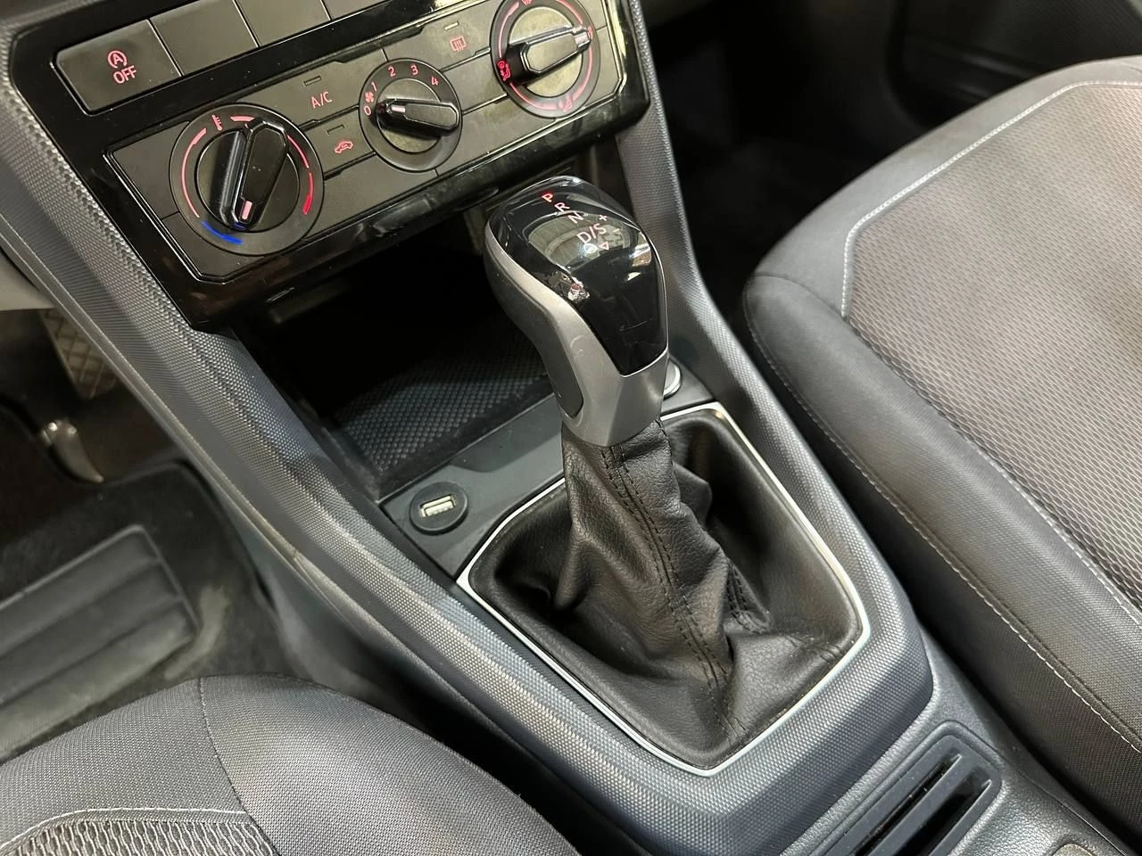 T-CROSS 1.0 200 TSI TOTAL SENSE