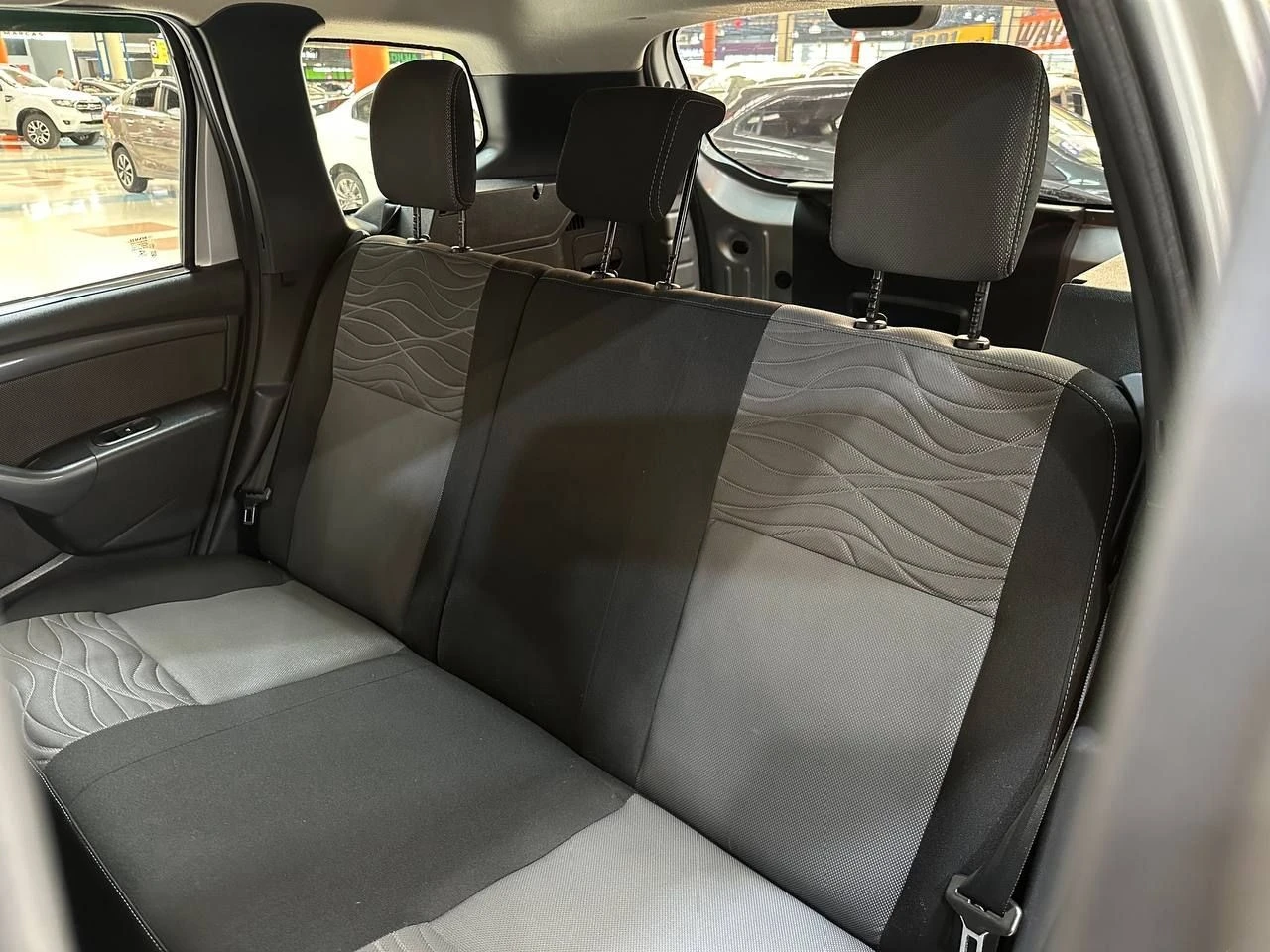 DUSTER 2.0 TECH ROAD II 4X2 16V