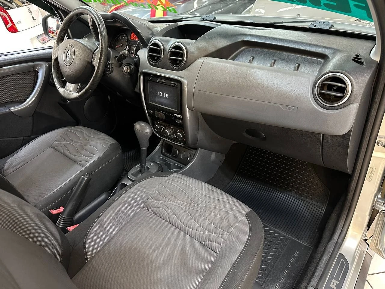 DUSTER 2.0 TECH ROAD II 4X2 16V
