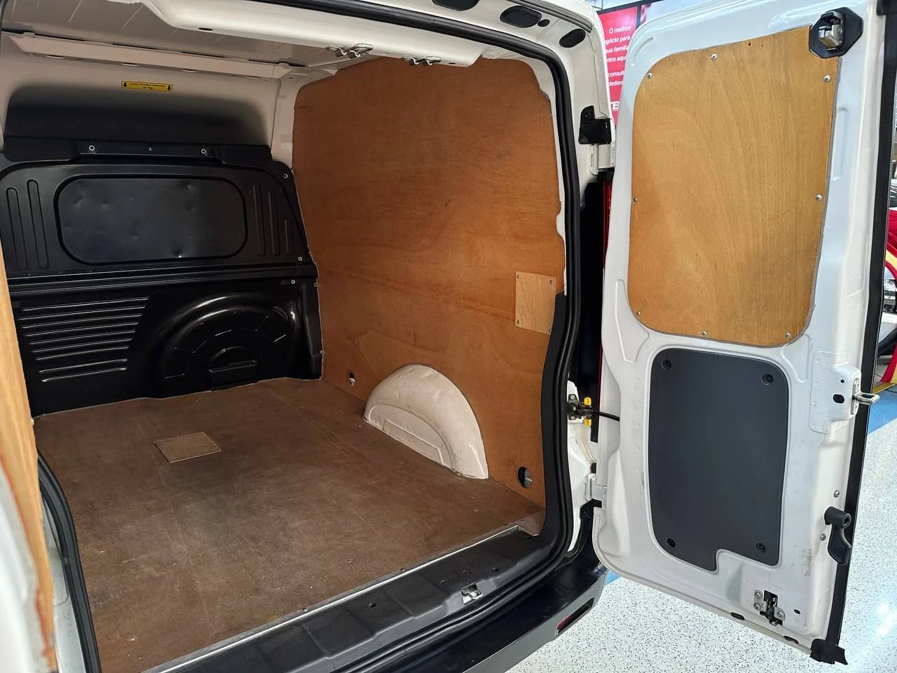 FIORINO 1.4 MPI FURGAO ENDURANCE 8V
