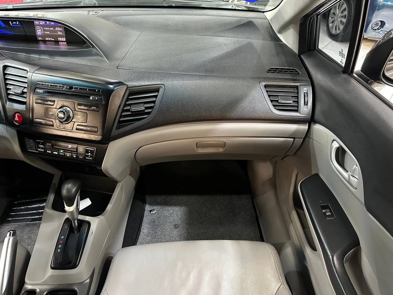 CIVIC 2.0 LXR 16V