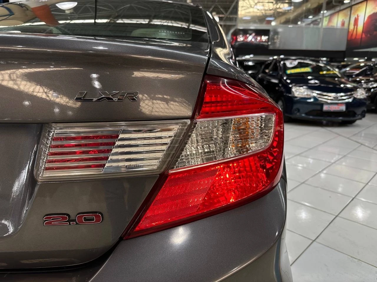 CIVIC 2.0 LXR 16V