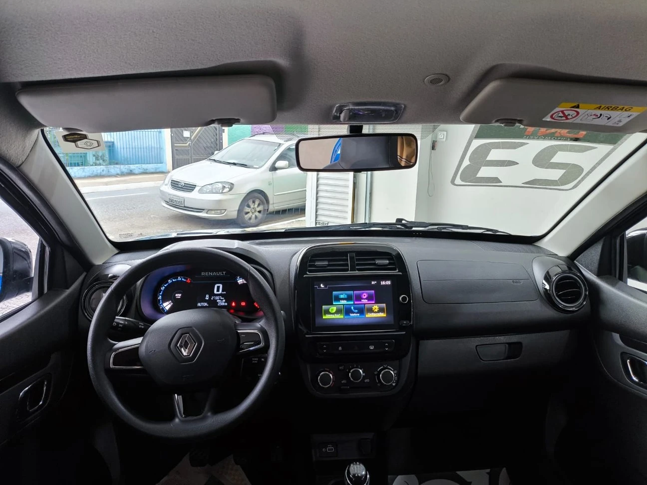 KWID 1.0 12V SCE INTENSE