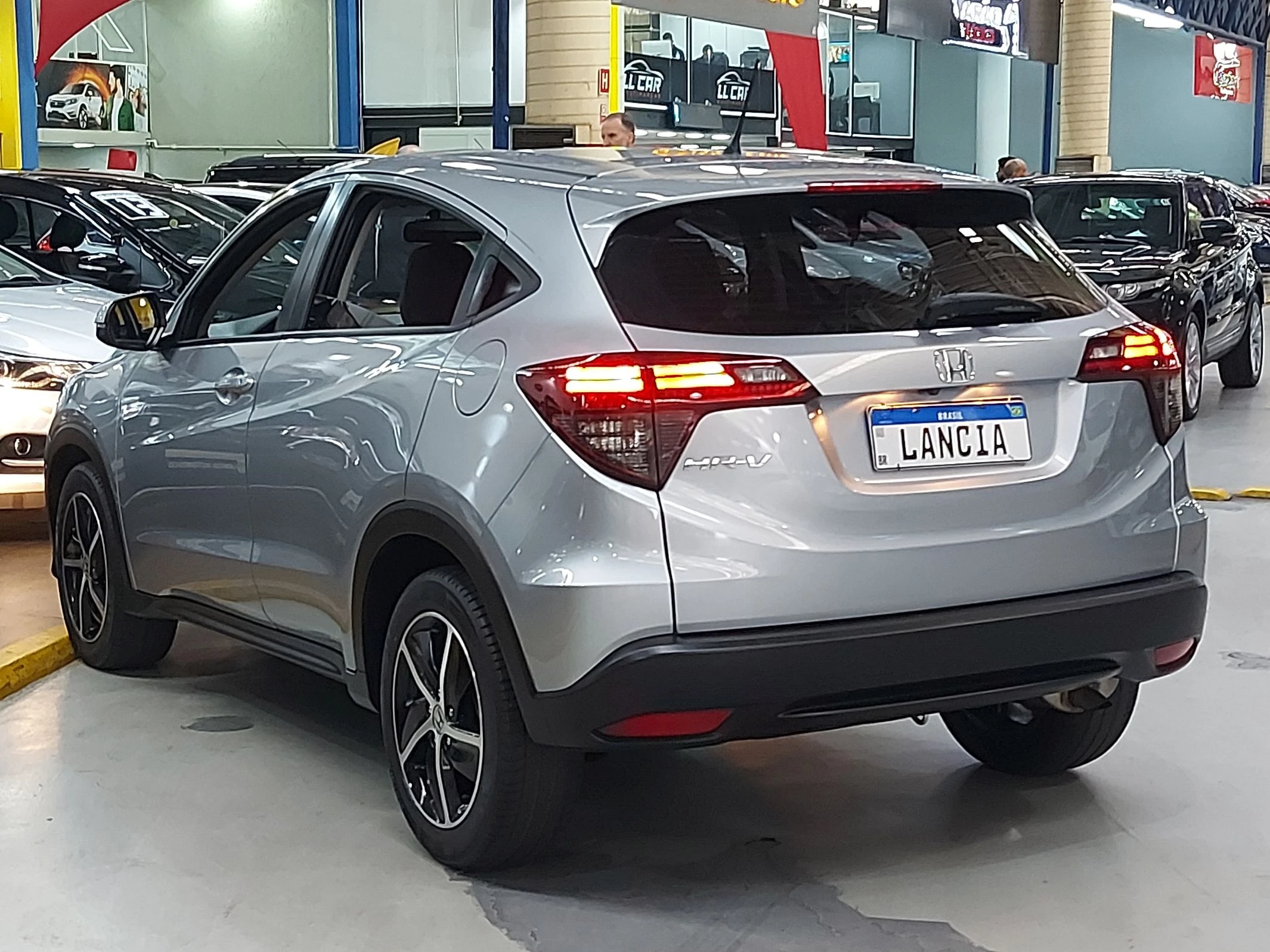 HR-V 1.8 16V LX