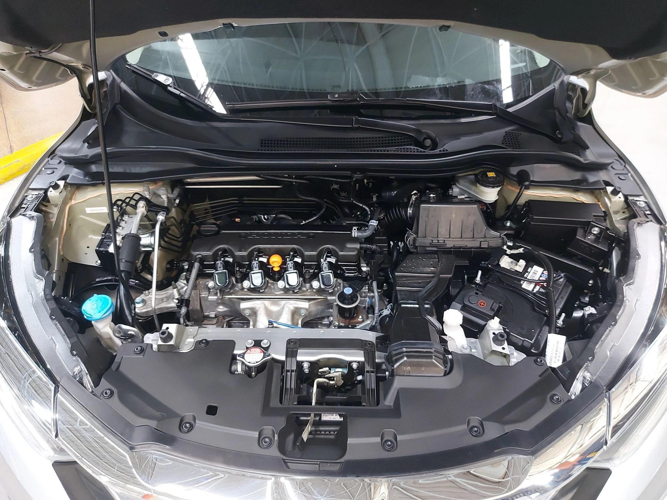 HR-V 1.8 16V LX