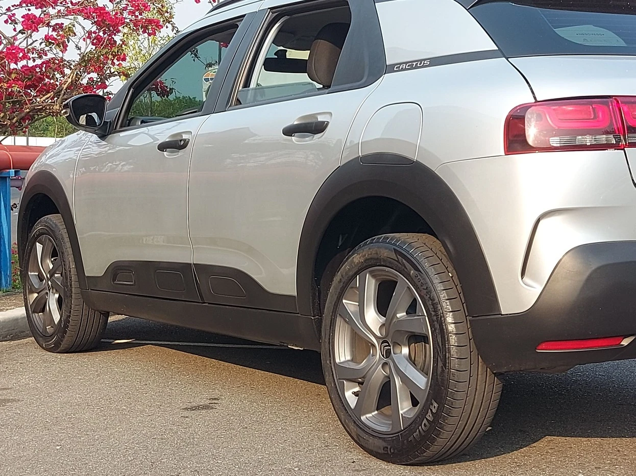 C4 CACTUS 1.6 VTI 120 FEEL EAT6