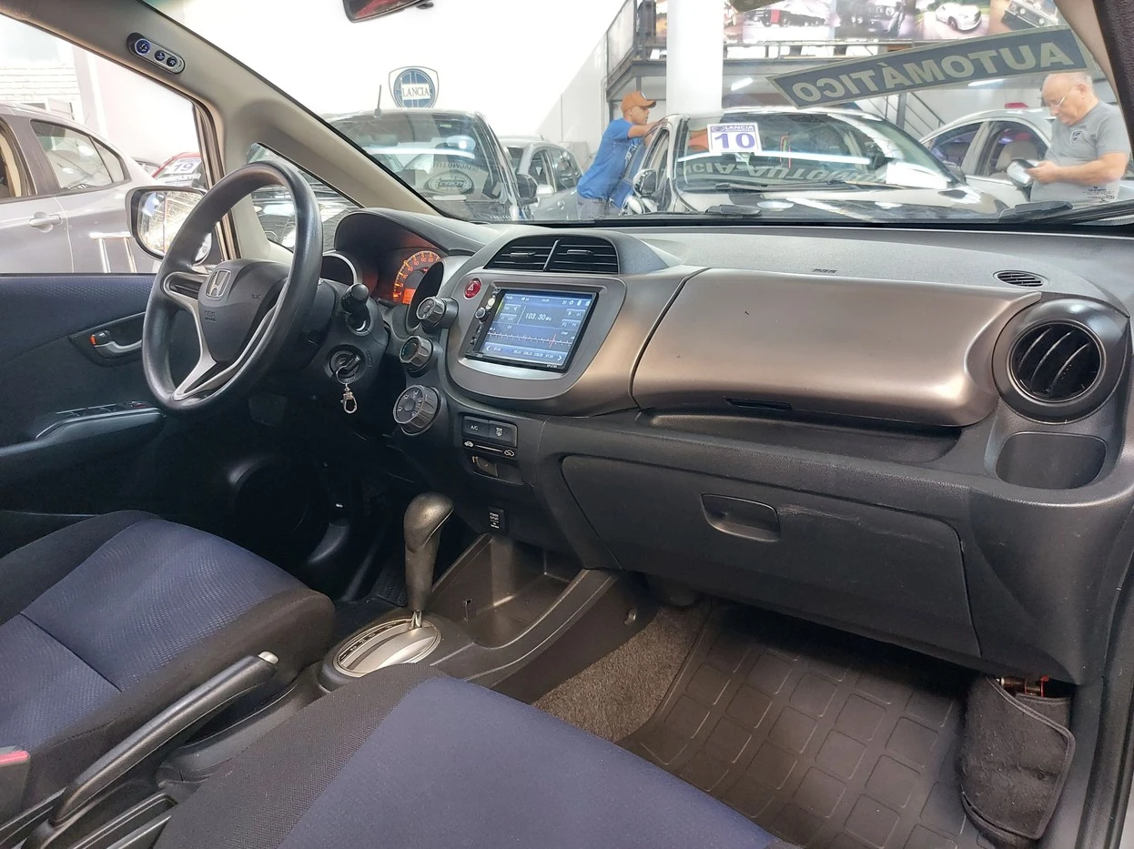 FIT 1.4 LX 16V