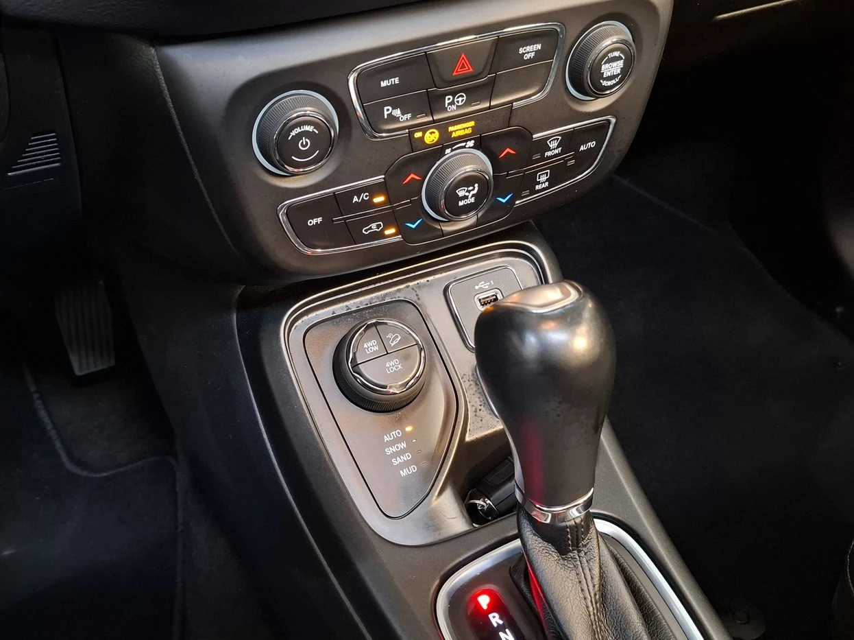 COMPASS 2.0 16V LONGITUDE 4X4