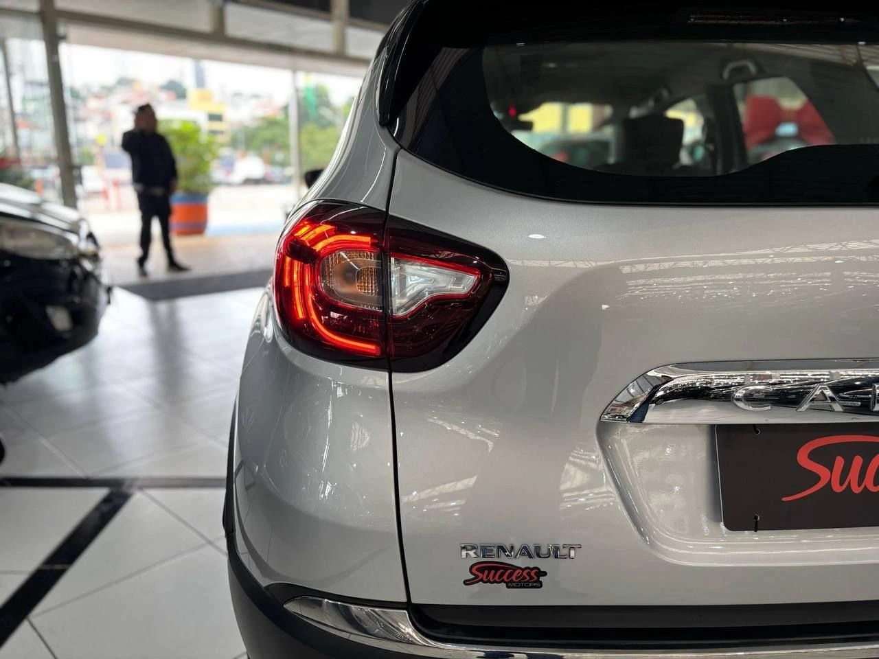 CAPTUR 2.0 16V INTENSE