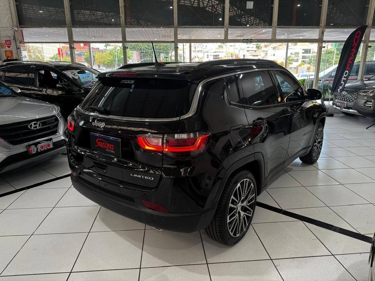 COMPASS 1.3 T270 TURBO LIMITED
