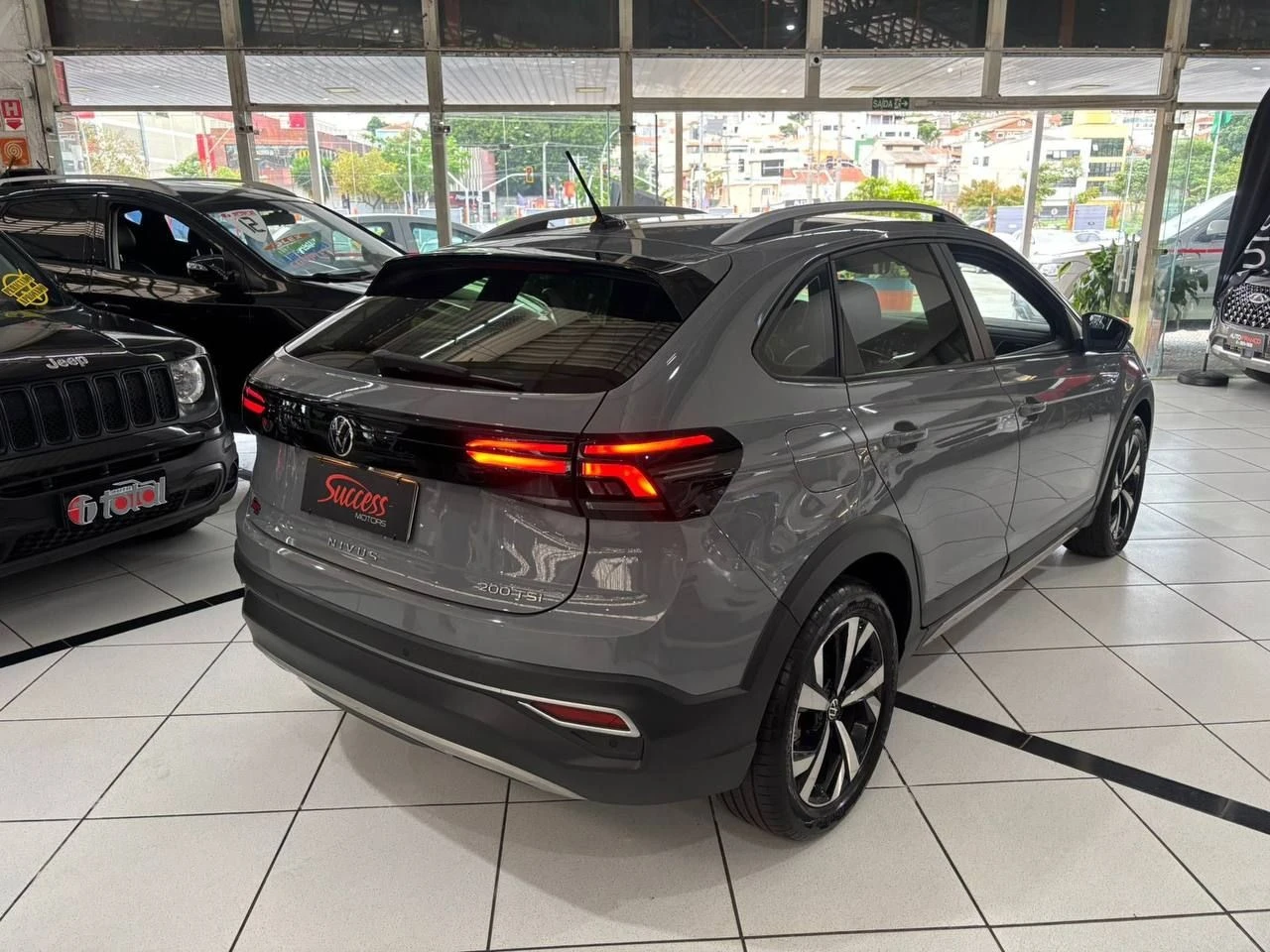 NIVUS 1.0 200 TSI HIGHLINE