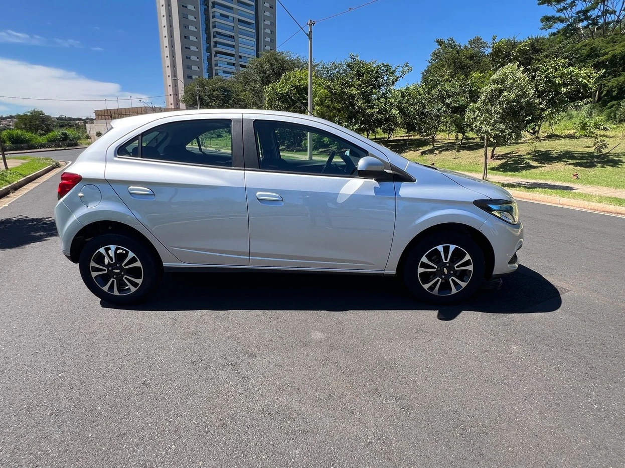ONIX 1.4 MPFI LTZ 8V