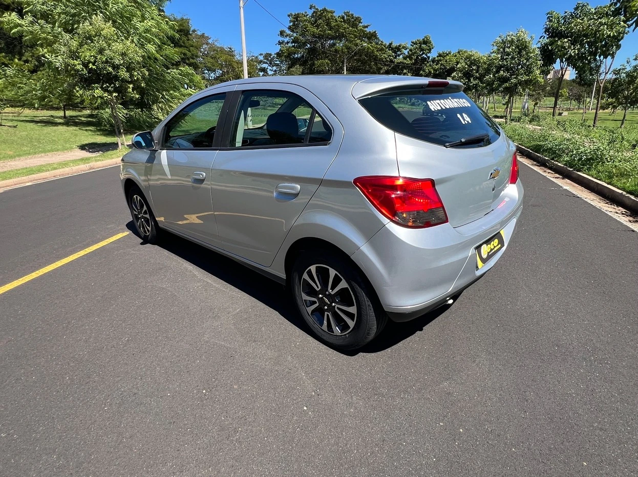 ONIX 1.4 MPFI LTZ 8V