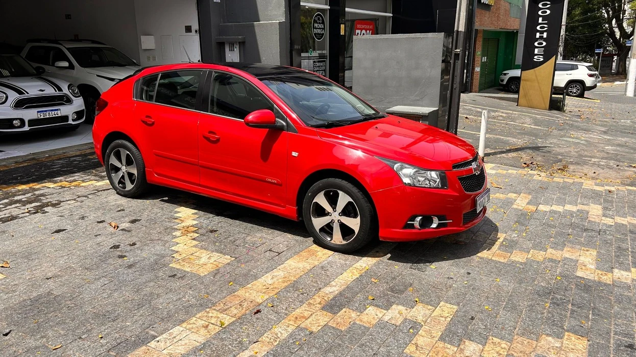 CRUZE 1.8 LT SPORT6 16V