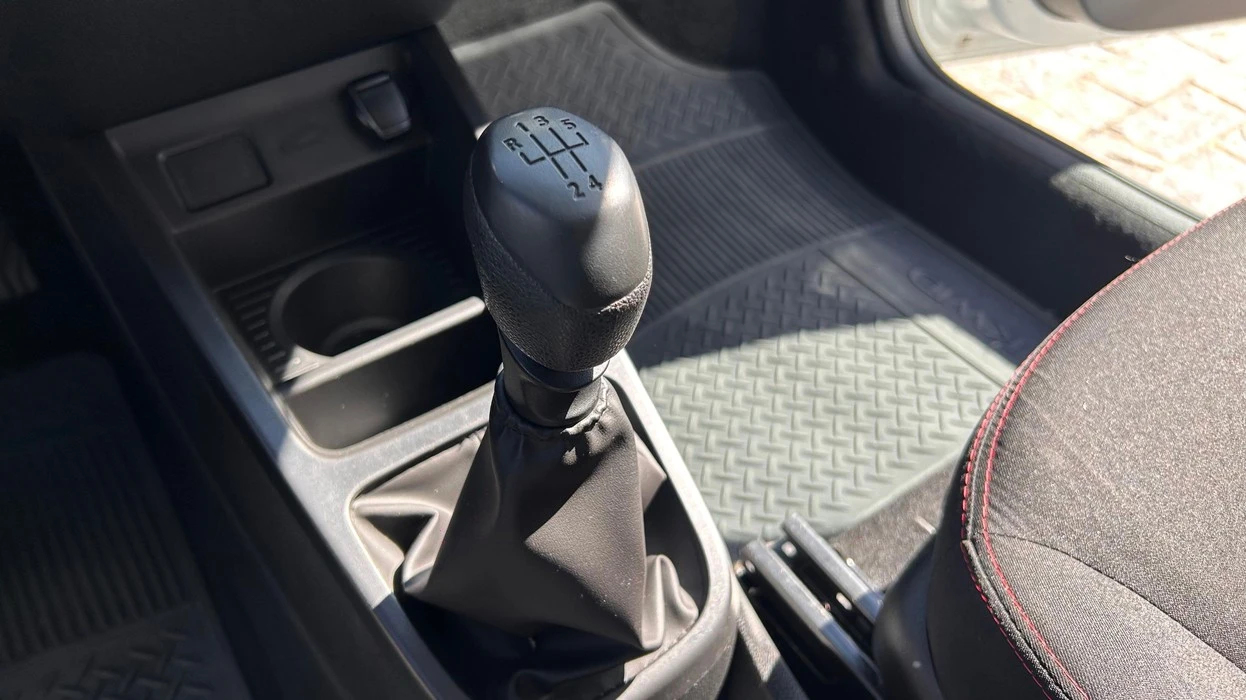 KWID 1.0 12V SCE ZEN