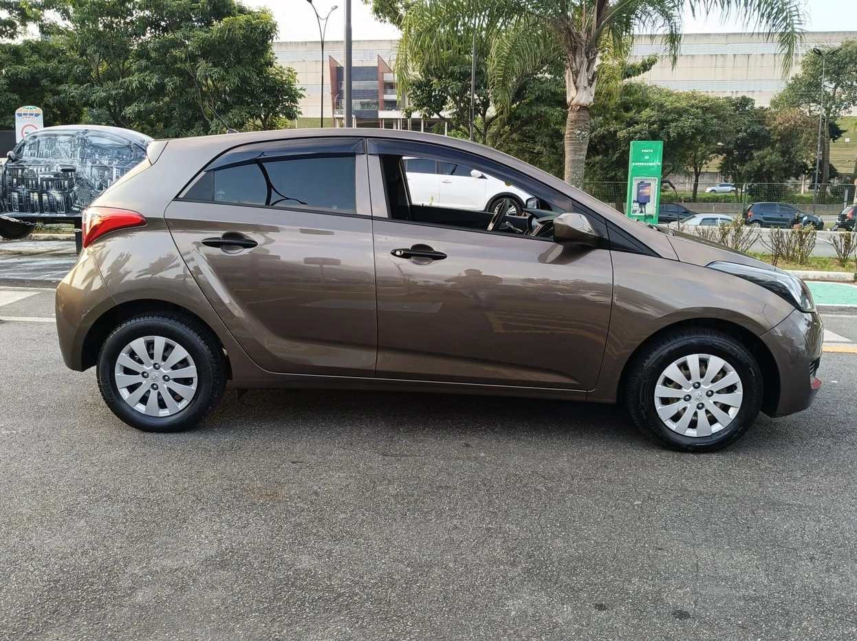 HB20 1.0 COMFORT PLUS 12V