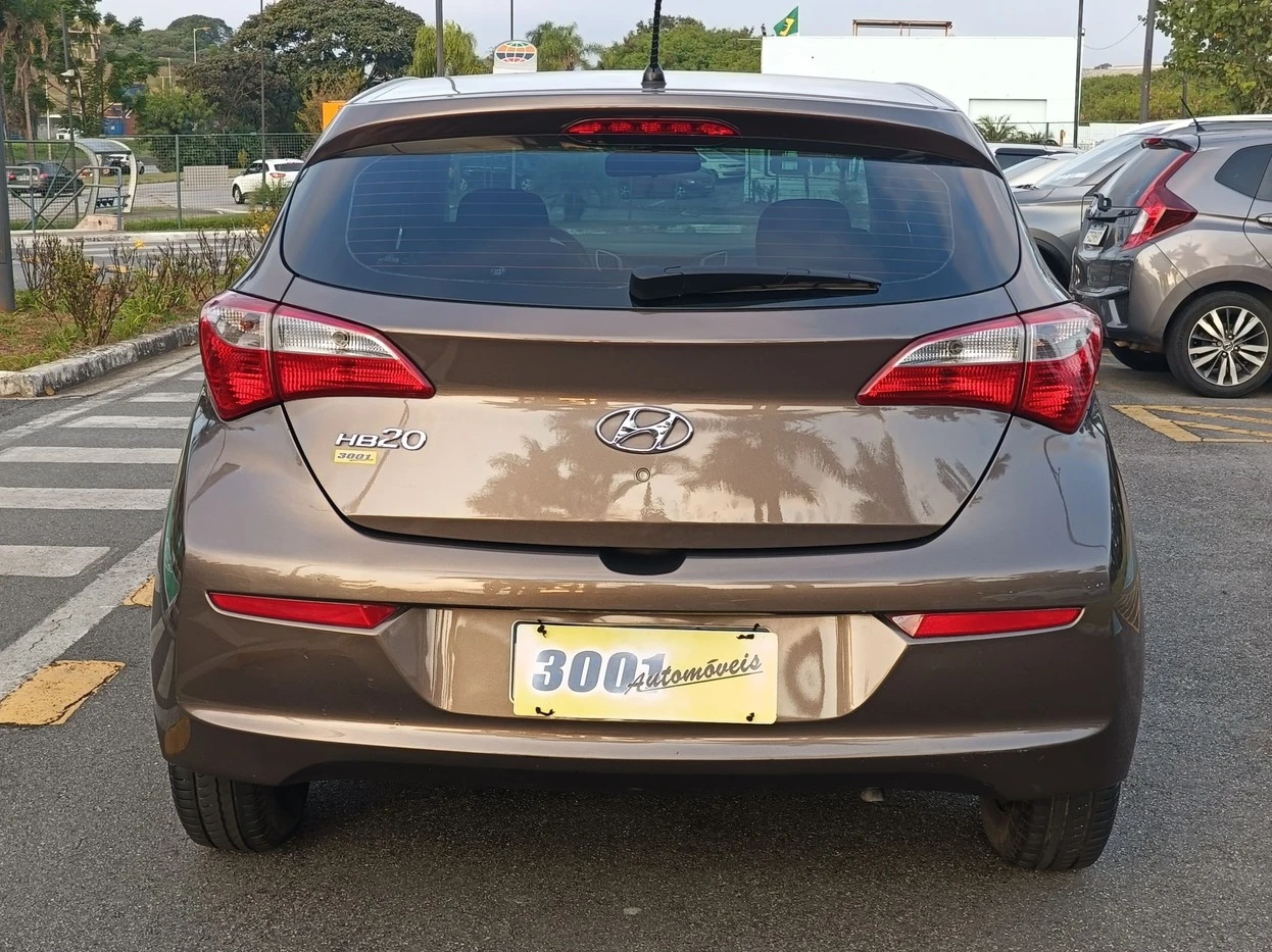 HB20 1.0 COMFORT PLUS 12V