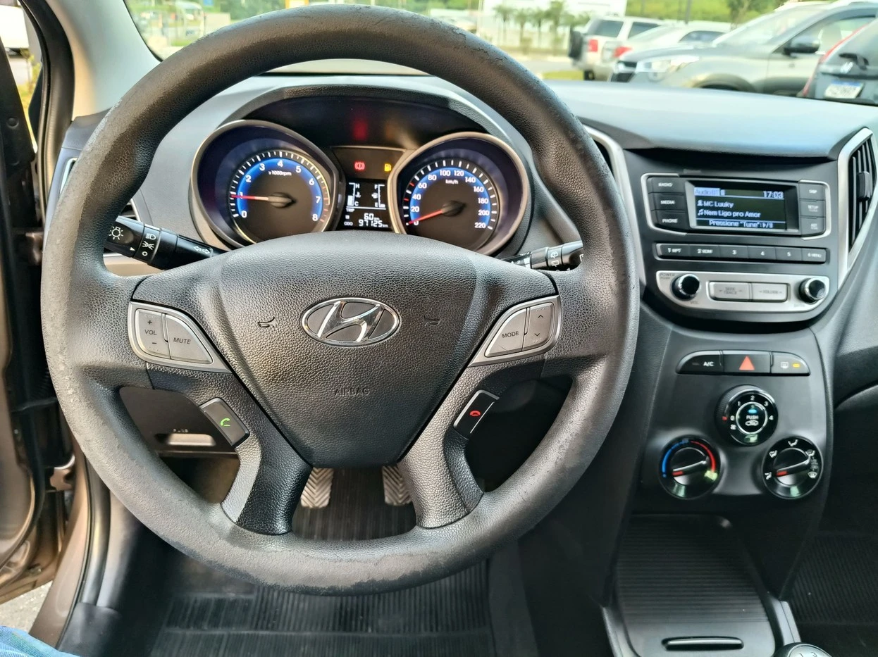 HB20 1.0 COMFORT PLUS 12V