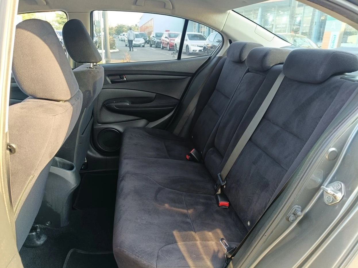 CITY 1.5 LX 16V