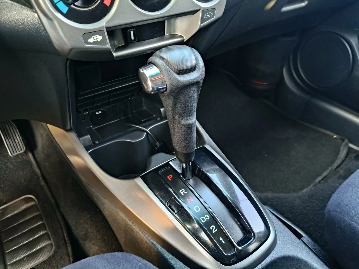 CITY 1.5 LX 16V