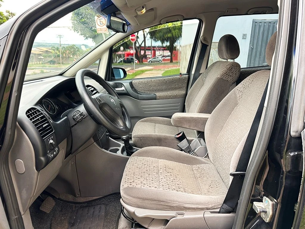 CHEVROLET ZAFIRA 2.0 MPFI ELEGANCE 8V