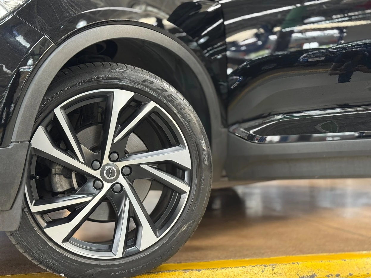 VOLVO/XC40 2.0 T5 R-DESIGN AWD 2018