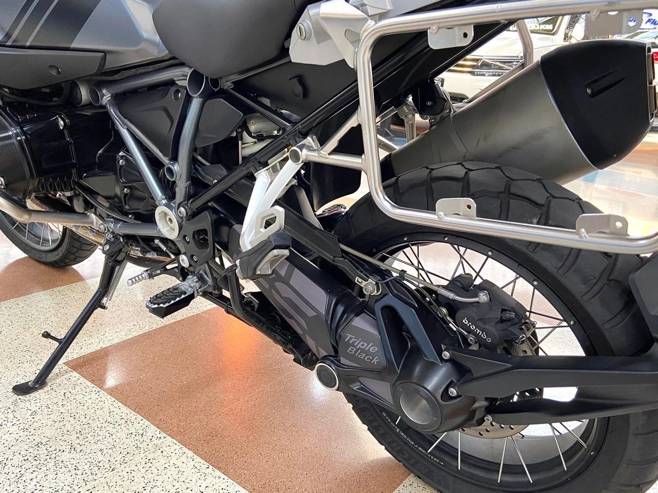 R 1250 GS ADVENTURE TRIPLE BLACK 