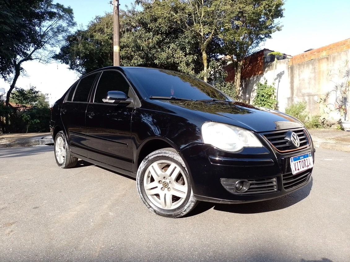 POLO SEDAN 1.6 MI 8V