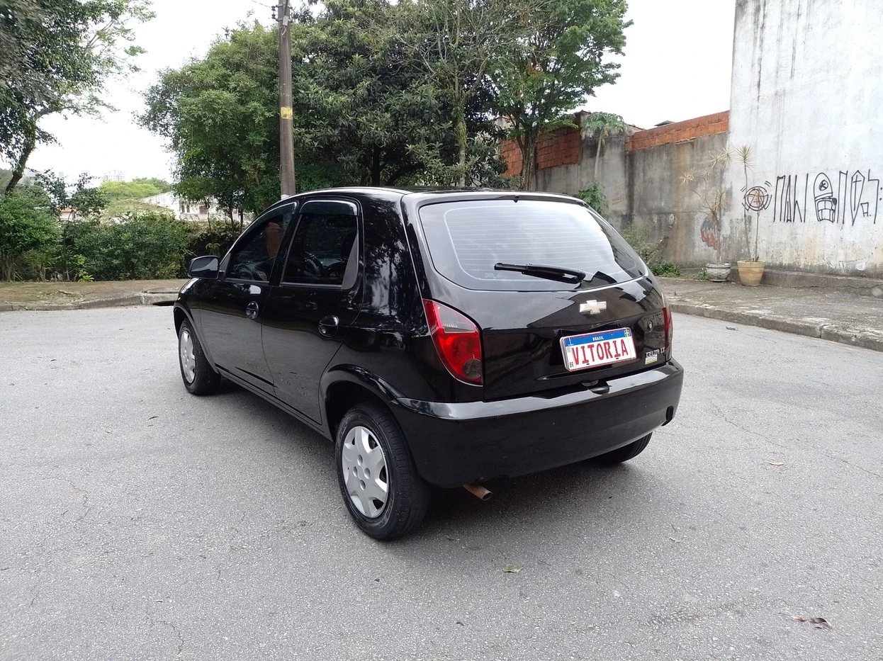 CELTA 1.0 MPFI LT 8V