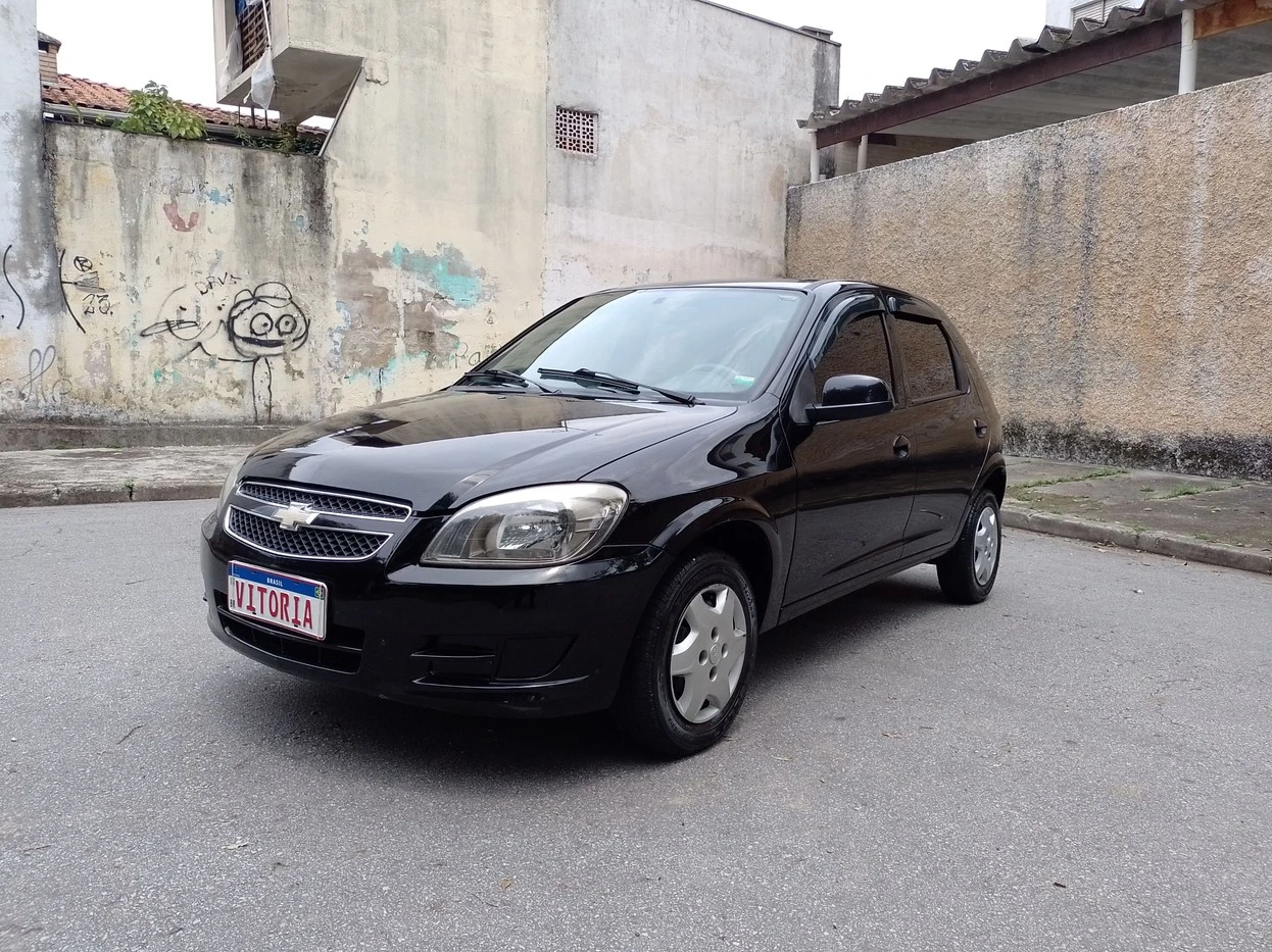 CELTA 1.0 MPFI LT 8V