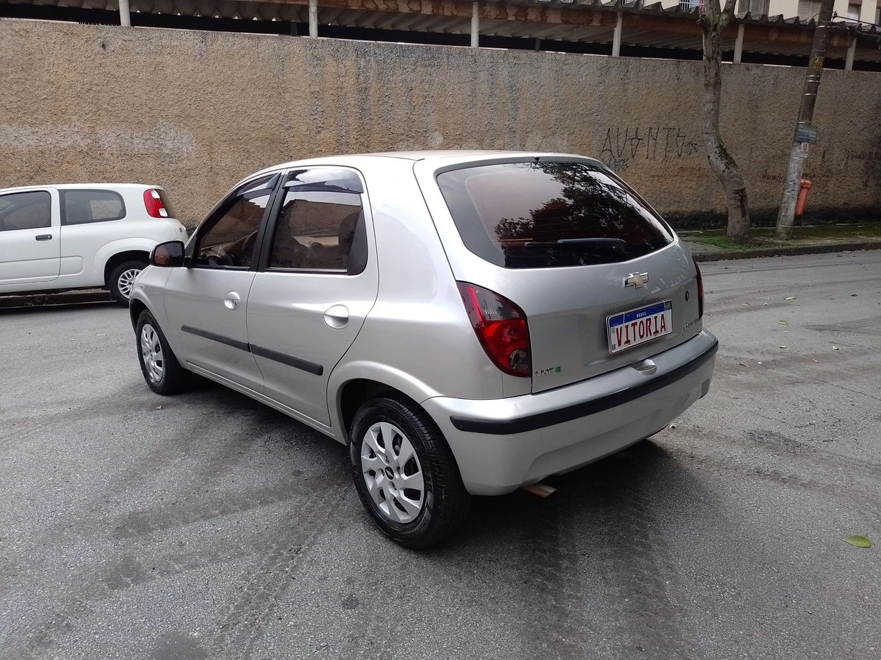 CELTA 1.0 MPFI LT 8V