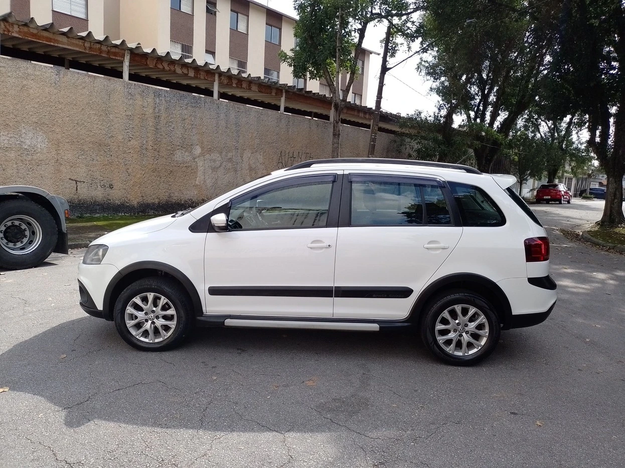SPACE CROSS 1.6 MI 8V