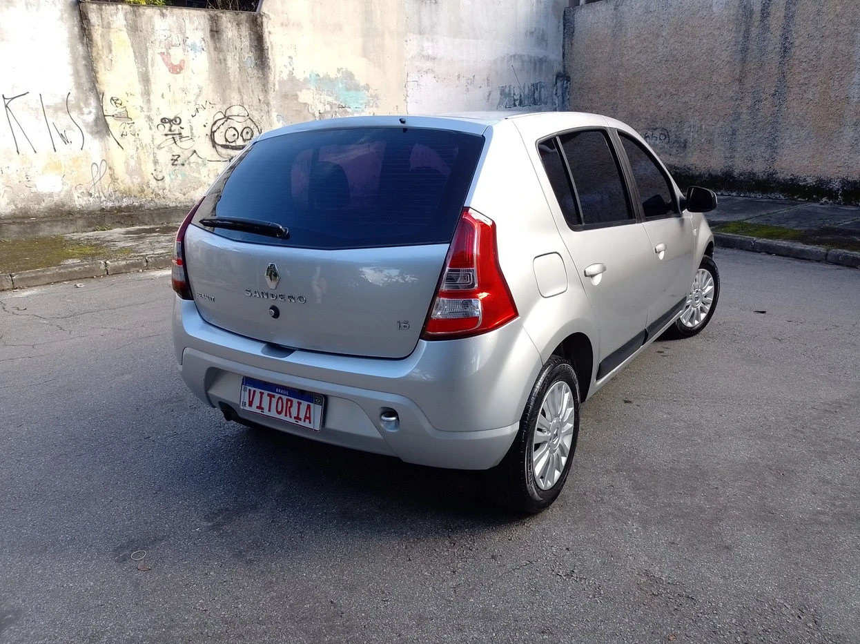SANDERO 1.6 PRIVILEGE 8V