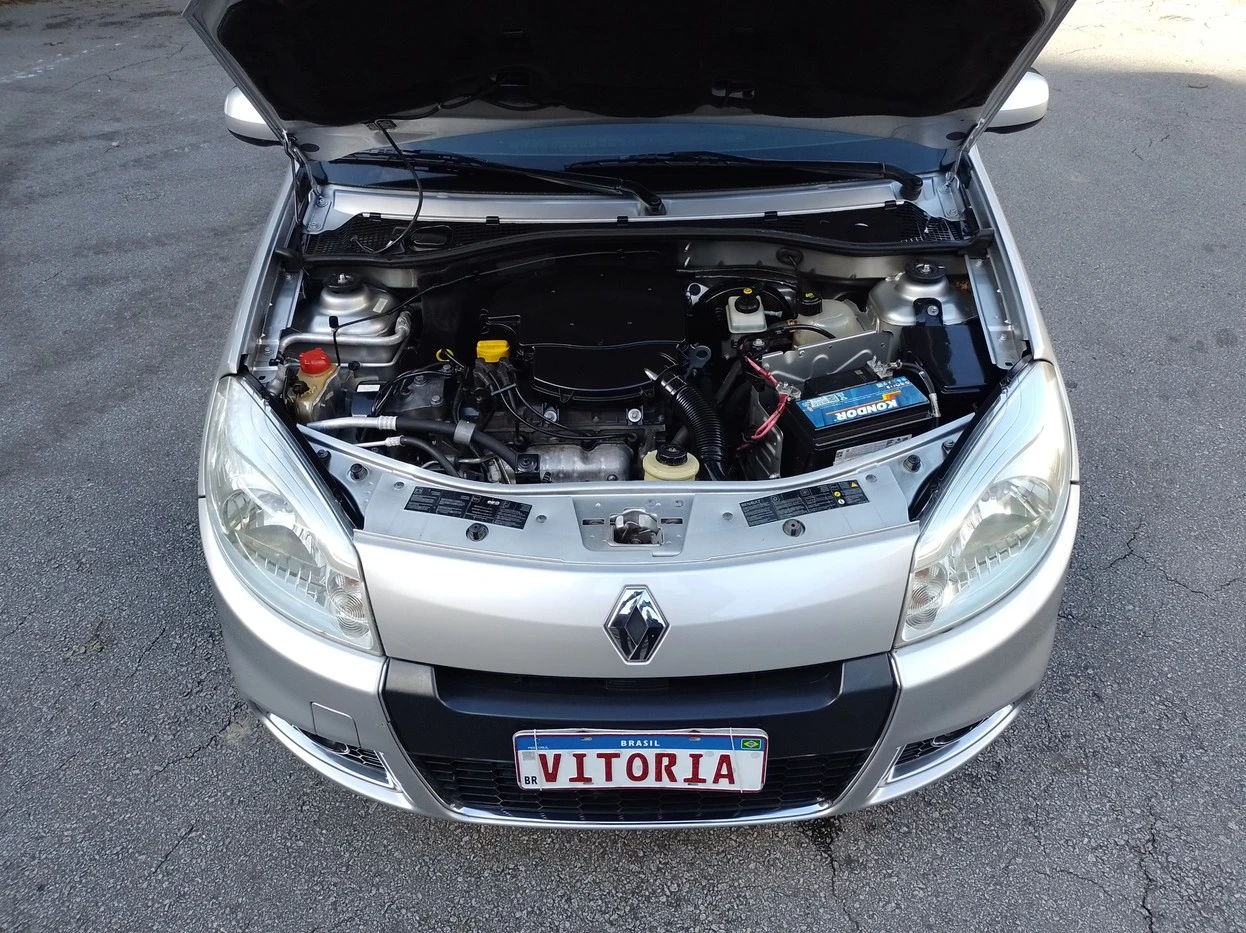 SANDERO 1.6 PRIVILEGE 8V
